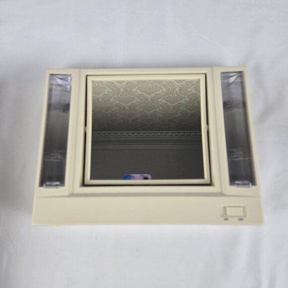 VTG Avon Light Up Make Up & Magnifying Mirror Battery Operated NWT Dead Stock - Picture 2 of 12
